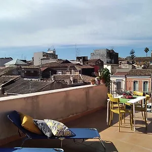 Apartament Casa Romans, Via Della Palma, 63 Katania